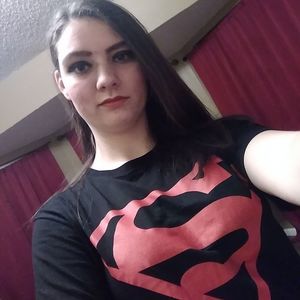 Meet your Posher, Dee